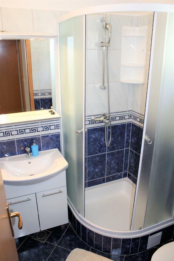 Apartmani Marija Duće 외부 사진